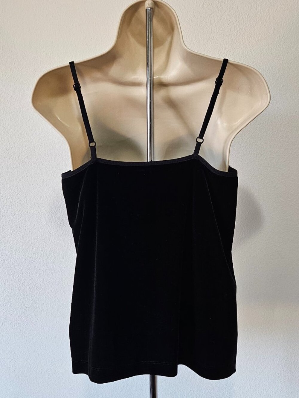 Chicos Velour Spaghetti Strap Velour Cami | Chico's Size 1, US Size Medium - Picture 5 of 9